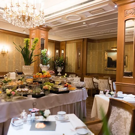 Grand Majestic Gia' Baglioni Отель